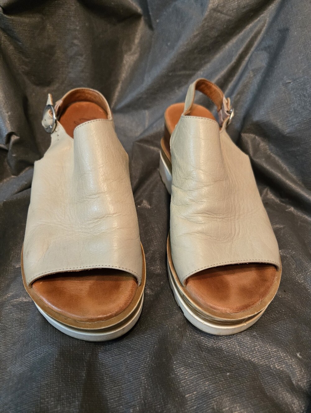 Tyche 8nternational Womens Leather Open-Toe Slingback Wedge Sandals Light Beige